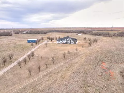 6988 NW Richland Rd, Piedmont, OK 73078