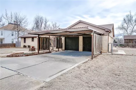 430 Poplar Ave, Yukon, OK 73099 photo 2