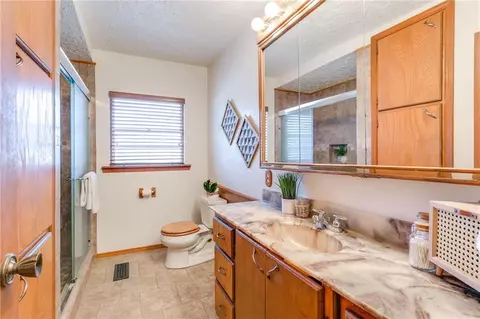 430 Poplar Ave, Yukon, OK 73099 photo 28