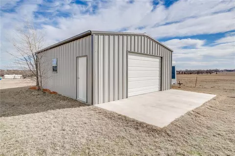 2125 E Sooner Rd, Tuttle, OK 73089 photo 43