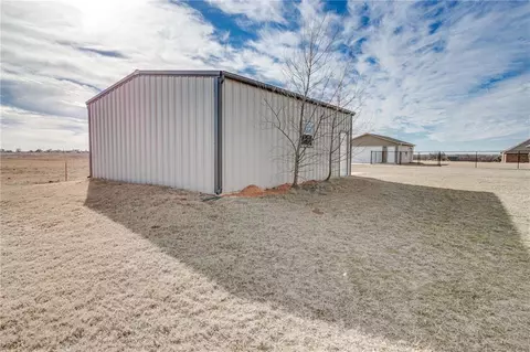 2125 E Sooner Rd, Tuttle, OK 73089 photo 42