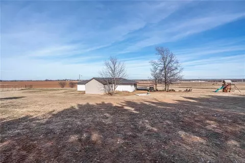 30492 160th St, Wayne, OK 73095 photo 22