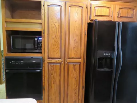 136 Sandra Rd, Clinton, OK 73601 photo 8