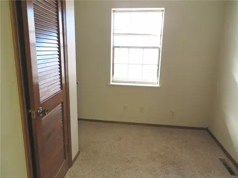 136 Sandra Rd, Clinton, OK 73601 photo 12