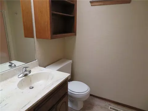 136 Sandra Rd, Clinton, OK 73601 photo 14