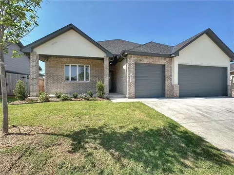 8332 NW 151st Ter, Edmond, OK 73013