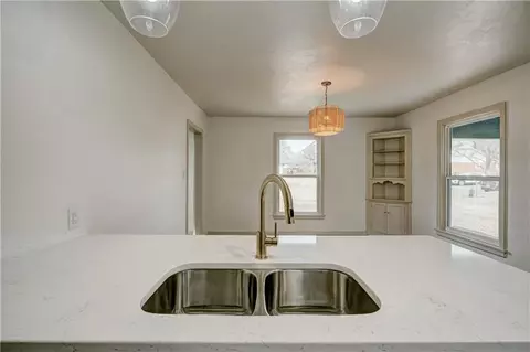 509 E Logan Ave, Guthrie, OK 73044 photo 11