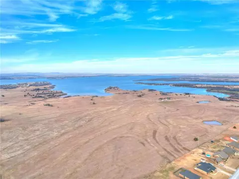 13535 NE Cornwallis Dr, Elgin, OK 73538 photo 2