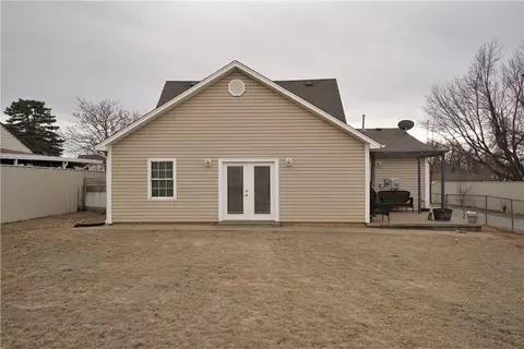 213 E 6th St, Hydro, OK 73048 photo 24