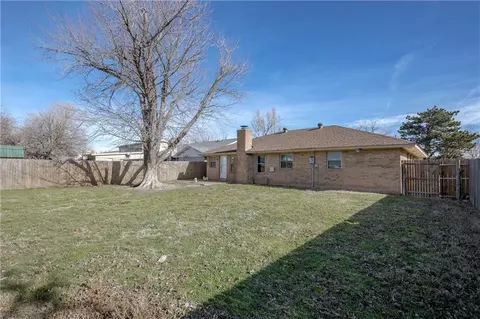 1713 Willow Brook St, Moore, OK 73160 photo 18