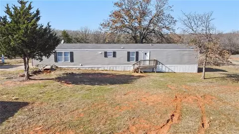 23136 Oakview, Tecumseh, OK 74873 photo 5