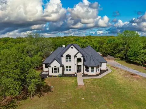 9901 E Lindsey St, Norman, OK 73026