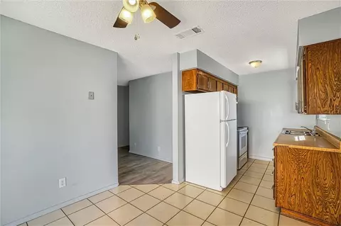 1405 Inis St, Altus, OK 73521 photo 4