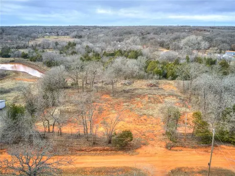 9200 154th St, Noble, OK 73068