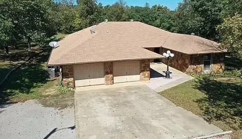 29904 Lake Dr, Mcloud, OK 74851 photo 3