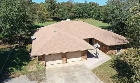 29904 Lake Dr, Mcloud, OK 74851 photo 5
