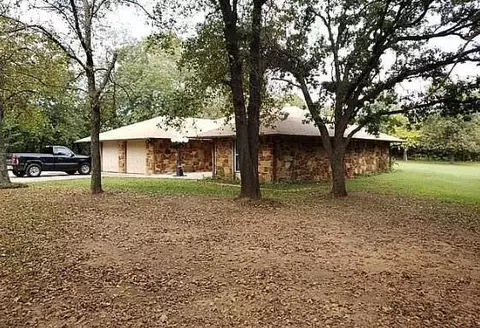 29904 Lake Dr, Mcloud, OK 74851 photo 4