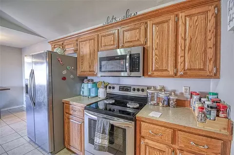 109 NW Jordan Way, Cache, OK 73527 photo 11