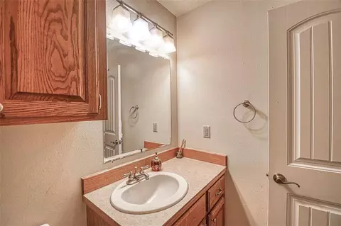 109 NW Jordan Way, Cache, OK 73527 photo 24