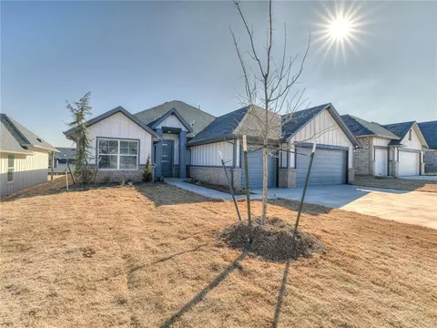 2232 El Cajon St, Edmond, OK 73034