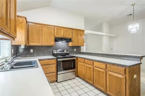 1924 Pendleton Dr, Norman, OK 73072 photo 8