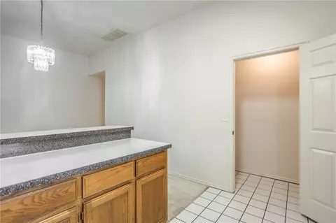 1924 Pendleton Dr, Norman, OK 73072 photo 9
