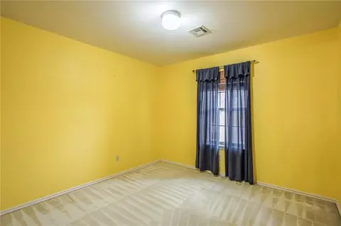 1924 Pendleton Dr, Norman, OK 73072 photo 22