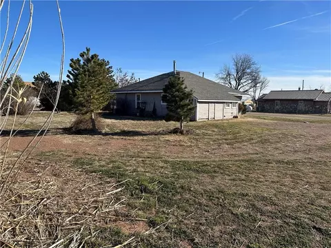 113 6th St, Headrick, OK 73549 photo 4