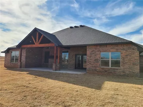 1025 Heritage Hls, Tuttle, OK 73089 photo 2