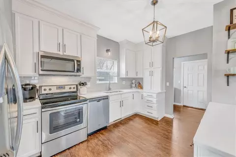 510 E Springer Ave, Guthrie, OK 73044 photo 9