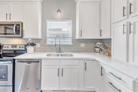 510 E Springer Ave, Guthrie, OK 73044 photo 13