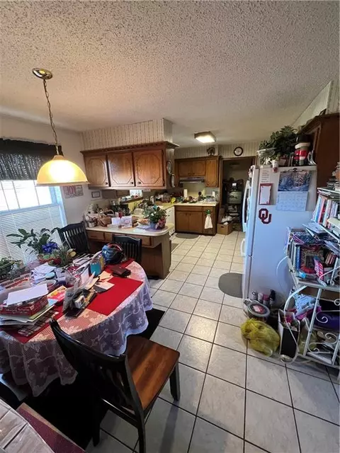 805 S Sara Rd, Tuttle, OK 73089 photo 8