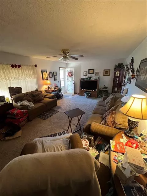 805 S Sara Rd, Tuttle, OK 73089 photo 4