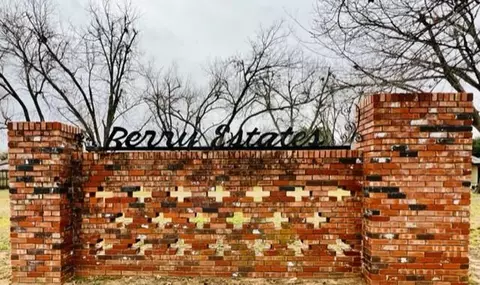 1202 Cherry Stone St, Norman, OK 73072