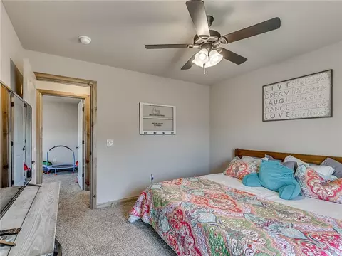 2131 E Sooner Rd, Tuttle, OK 73089 photo 23