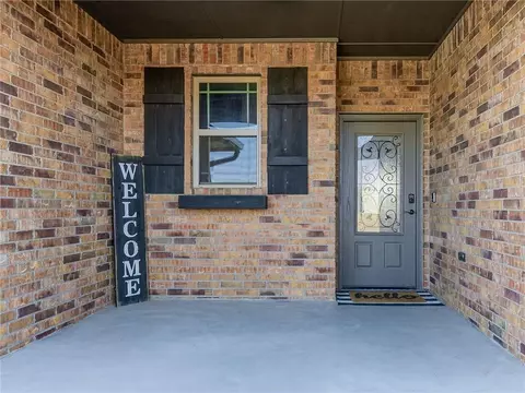 2131 E Sooner Rd, Tuttle, OK 73089 photo 3