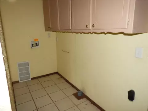 108 Windsor Dr, Chickasha, OK 73018 photo 7