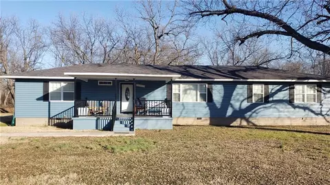21899 Indian Meridian Rd, Pauls Valley, OK 73075