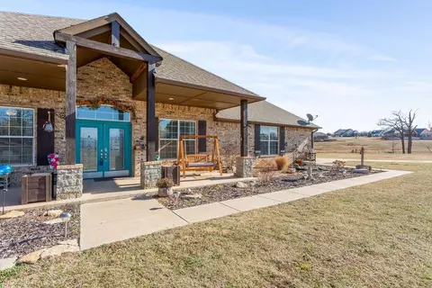 9330 S Post Rd, Guthrie, OK 73044 photo 3