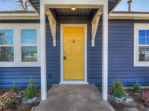 20588 Walker St, Harrah, OK 73045 photo 2