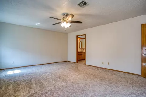 500 Sunset Dr, Watonga, OK 73772 photo 9