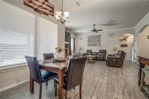 20768 Tempe Ave, Harrah, OK 73045 photo 14