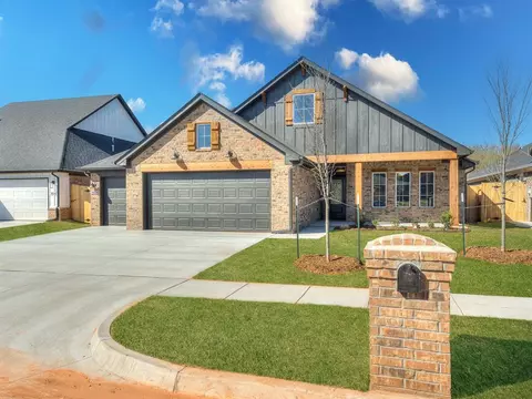 3904 Black Mesa Rd, Norman, OK 73071