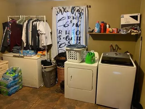 103 E Broadway, Canute, OK 73626 photo 9