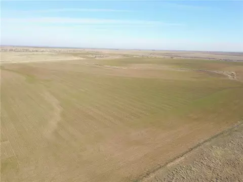 E 1690 Road, Duke, OK 73532