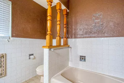 320 W 11th St, Watonga, OK 73772 photo 12