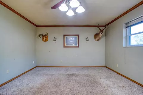 320 W 11th St, Watonga, OK 73772 photo 8