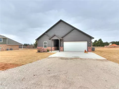 5401 Grassland Dr, Guthrie, OK 73044