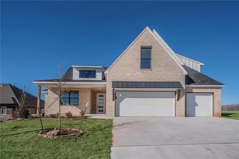 2101 Bretton Cir, Edmond, OK 73012