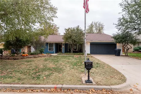 8100 NW 101st St, Oklahoma City, OK 73162